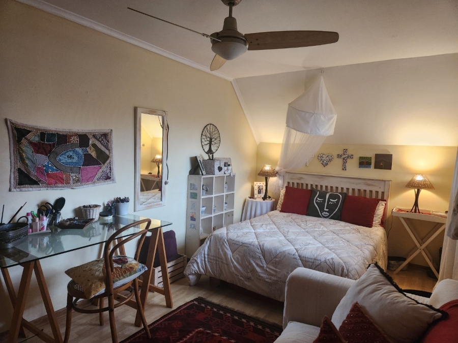 3 Bedroom Property for Sale in Denver Park Western Cape